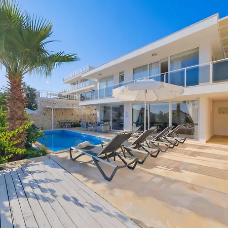 Lumiere 1, Located In The Kiziltas Area Of Kalkan, 8 Guests * カルカン