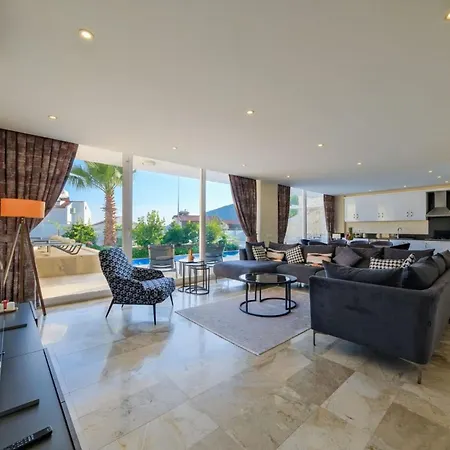Lumiere 1, Located In The Kiziltas Area Of Kalkan, 8 Guests ヴィラ *