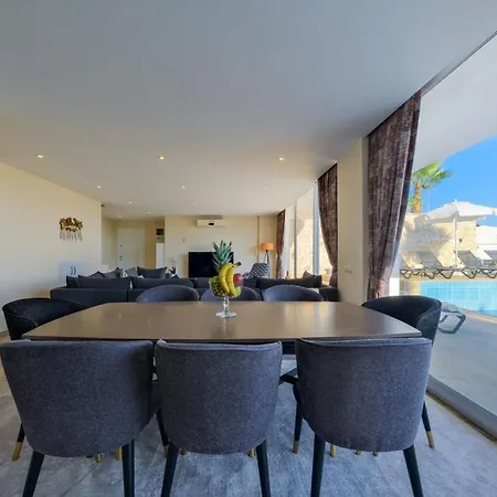 Lumiere 1, Located In The Kiziltas Area Of Kalkan, 8 Guests ヴィラ *