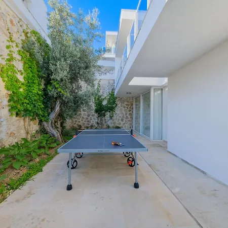 Lumiere 1, Located In The Kiziltas Area Of Kalkan, 8 Guests カルカン