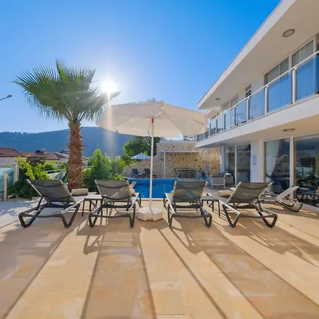 Lumiere 1, Located In The Kiziltas Area Of Kalkan, 8 Guests カルカン